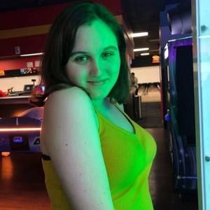 Meet your Posher, Mia